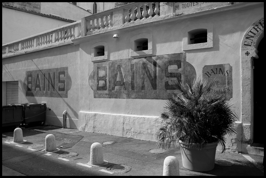 Bains