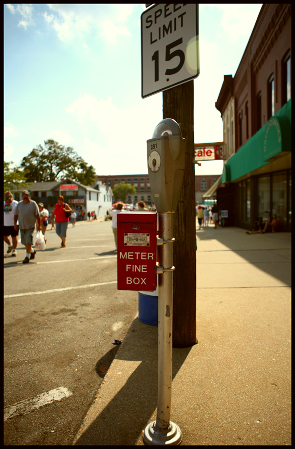 Meter Fine Box
