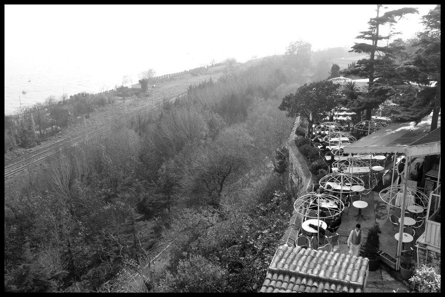 Lunch Over The Bosphorus