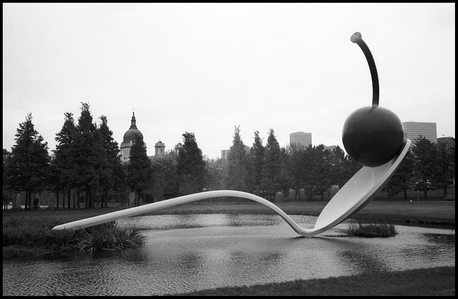 Spoonbridge and Cherry